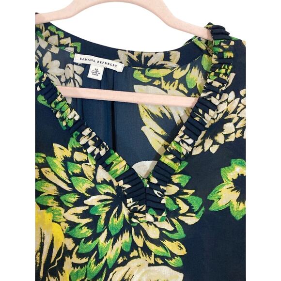 Banana Republic Floral Long Sleeve Bohemian Minimalist Coastal Grandma Blouse - Picture 5 of 8